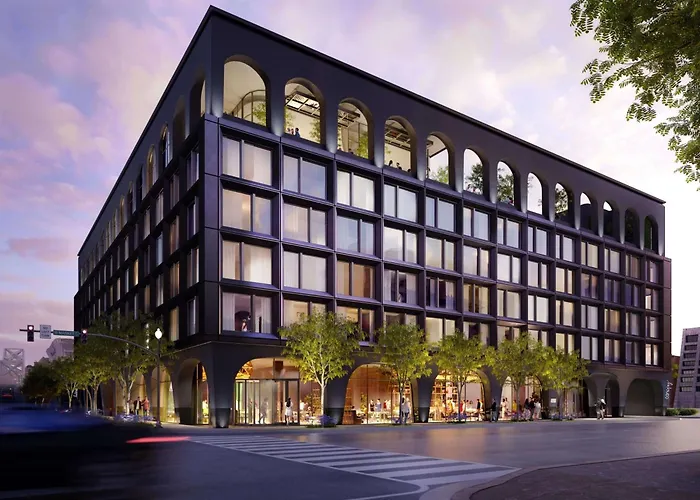 Bourre Bonne , Curio Collection By Hilton