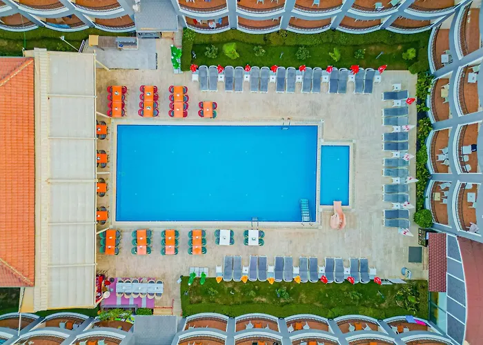 Sayanora Hotel