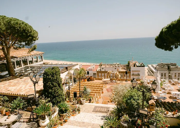 Hotel Roger De Flor By Seleqtta