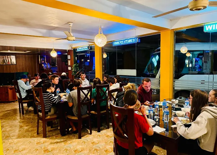 Hotel Adams Peak Grand Nallathanniya