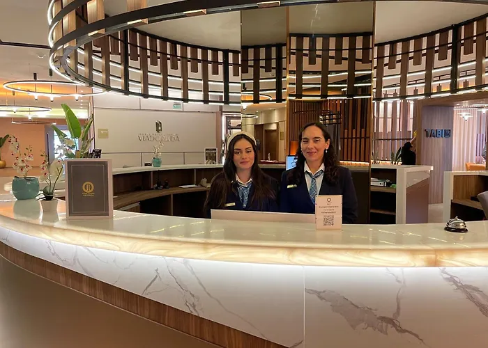 Hotel Vía Dorada