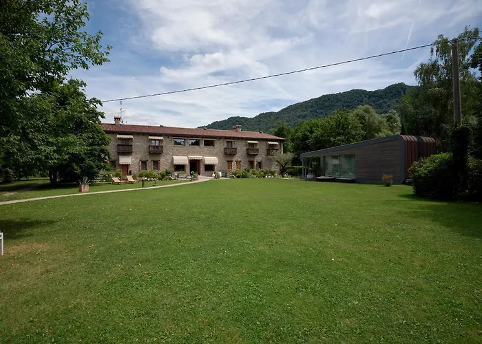 Ai Cadelach Hotel Giulia