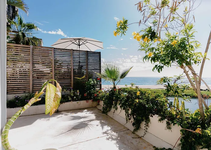 Villas La Mar - Adults 15 Plus