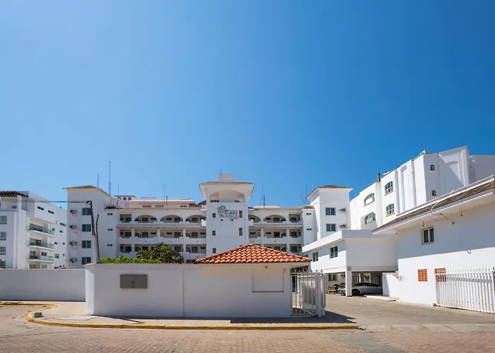 Torreblanca Beach Hotel&Suites Guayabitos - Desayuno y Comida Incluido Rincón de Guayabitos