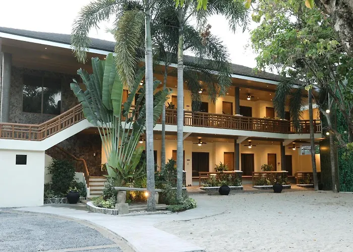 Acuaverde Beach Resort