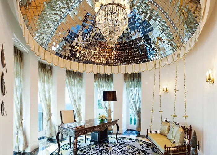 Taj Mahal Palace,