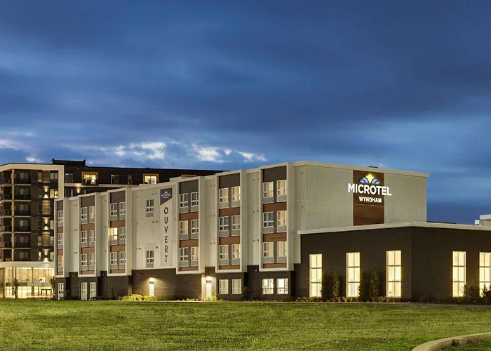 Microtel Inn & Suites By Wyndham Boisbriand