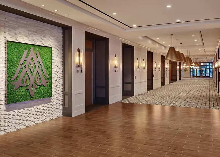 The Hotel At Avalon, Autograph Collection