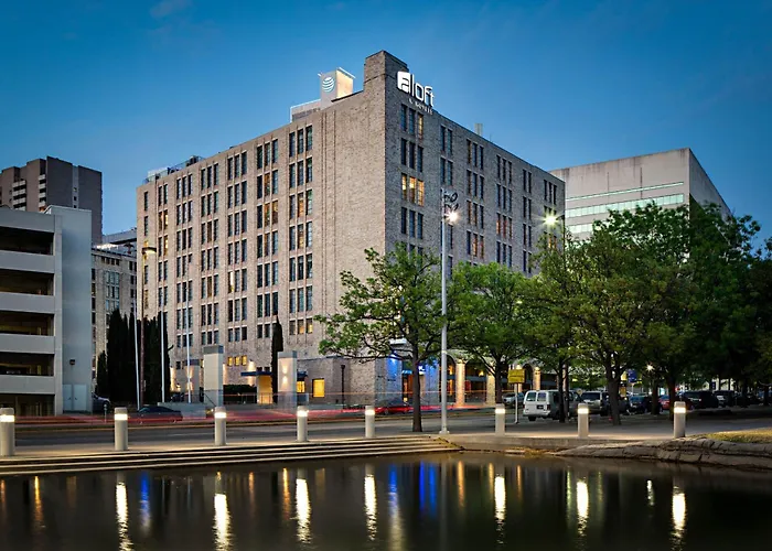 Aloft Dallas Downtown