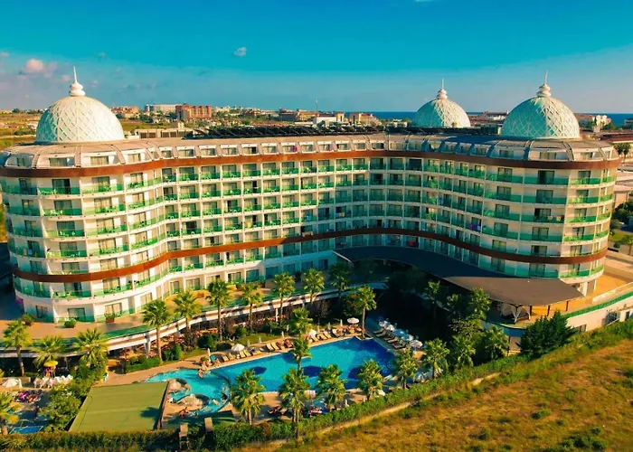 Dream World Aqua Hotel Side