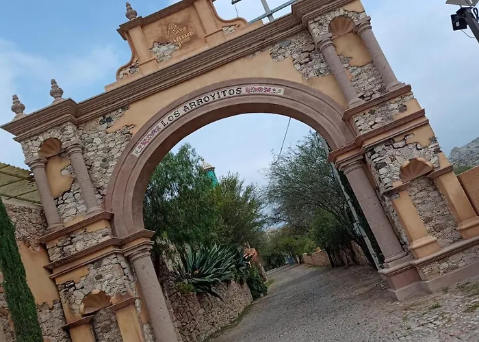 Centenario Los Arroyitos