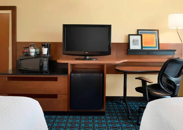 Fairfield Inn & Suites Hartford Manchester
