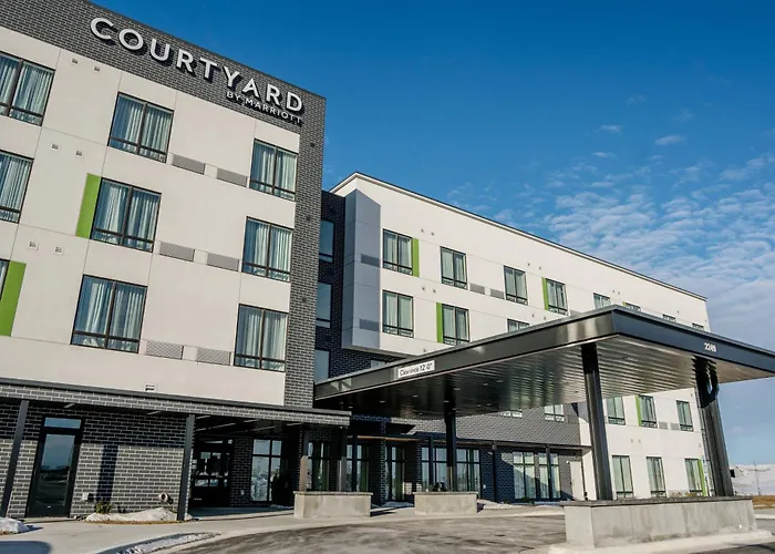 Courtyard By Marriott
