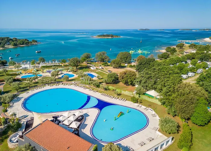 Eurocamp Tents At Campsite Polari Rovinj