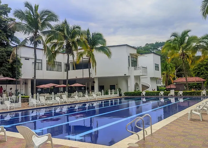 Hotel Club Social Villeta