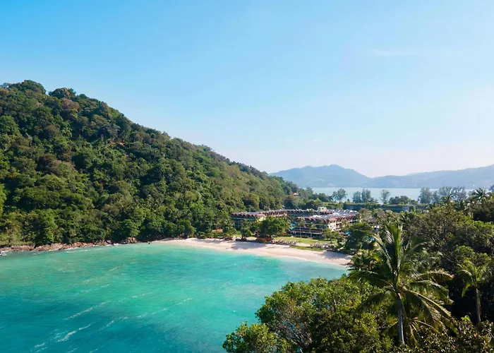 Phuket Marriott & Spa, Merlin Beach