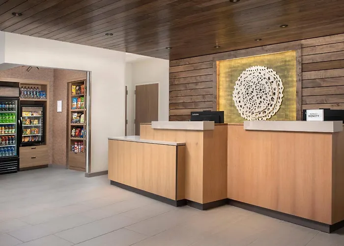 Fairfield Inn & Suites By Marriott Knoxville Lenoir City/I-75