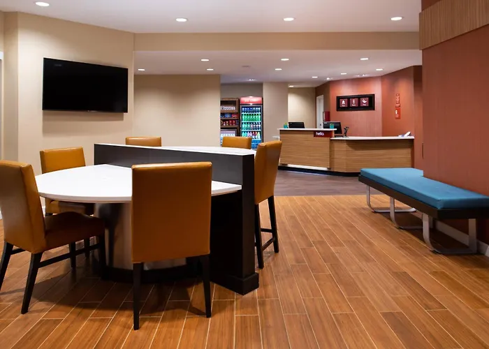 Towneplace Suites By Marriott St. Louis Chesterfield