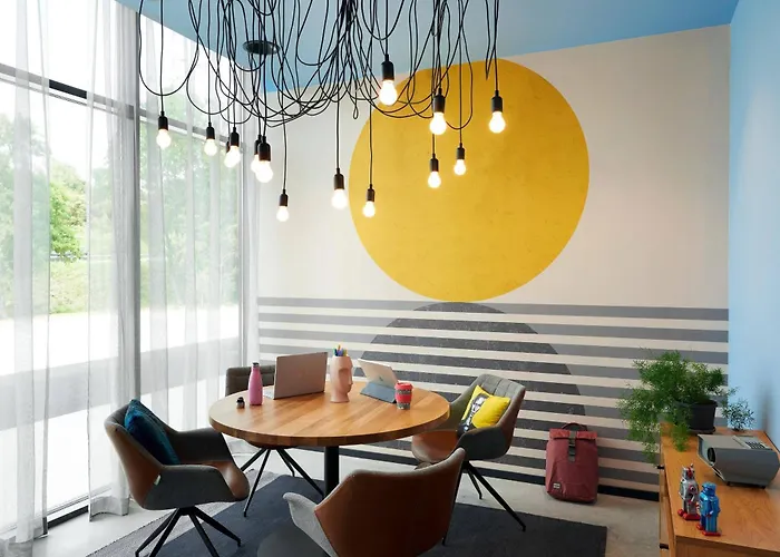 Hotel Moxy Antibes Sophia Antipolis à Biot