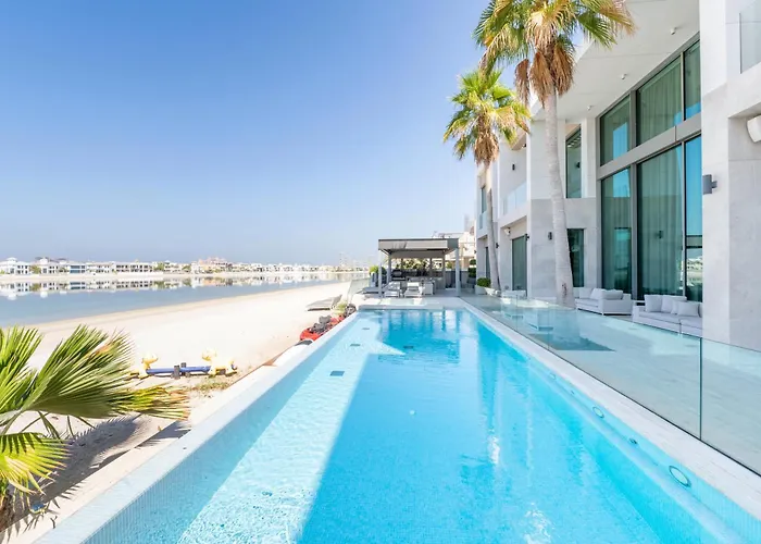 Ultra-Luxury 6Br Palm Villa - Private Pool & Beach