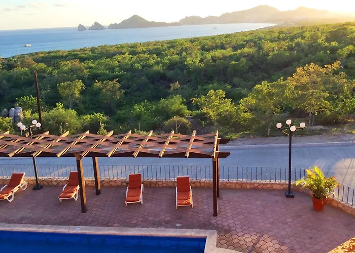 Sunrock Hotel & Suites Cabo San Lucas