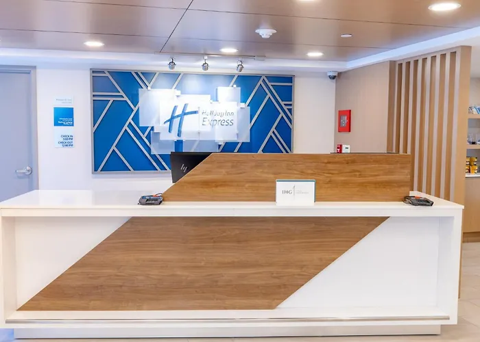 Holiday Inn Express - Neptune By Ihg