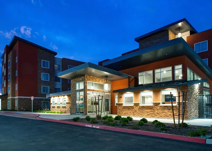 Residence Inn Visalia