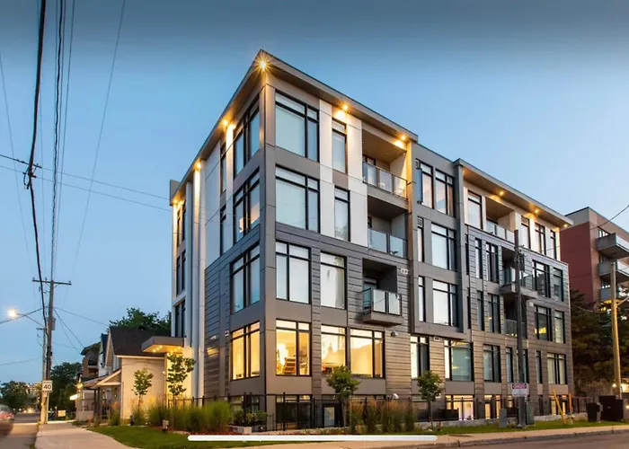 Westview Luxury Suites
