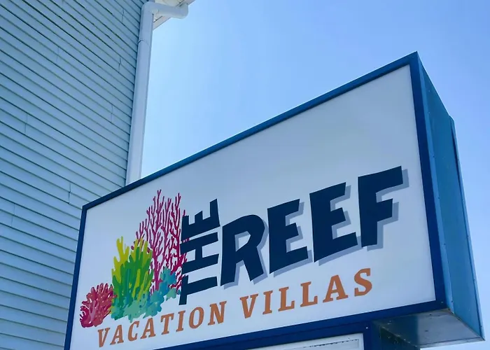 Flamingo Villa @ The Reef