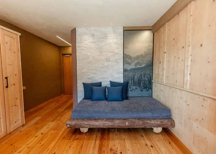 Bike & Ski Hotel Diana Karersee