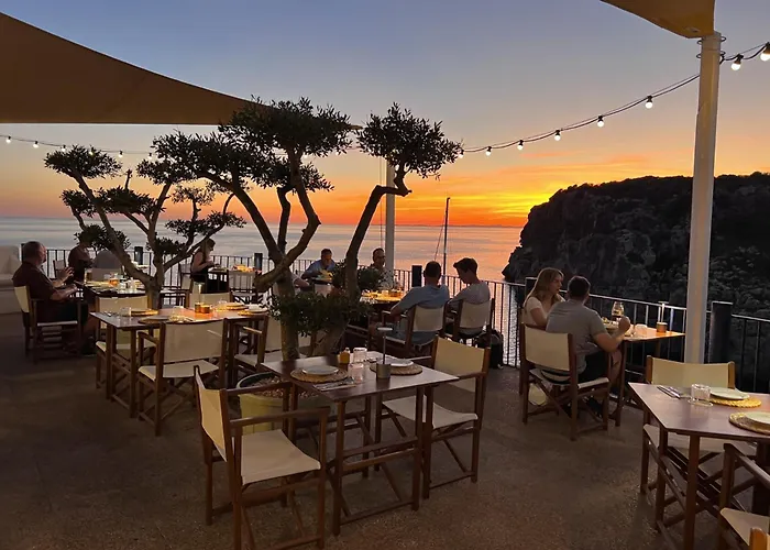 Club Menorca - Solo Adultos
