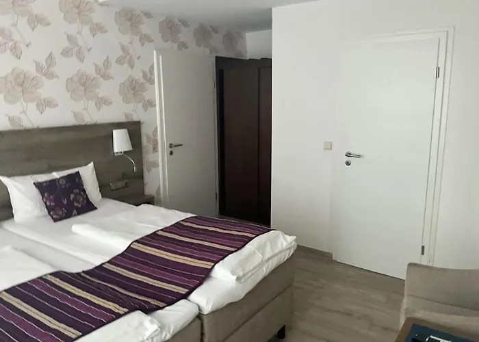 Hotel Rheinischer Hof