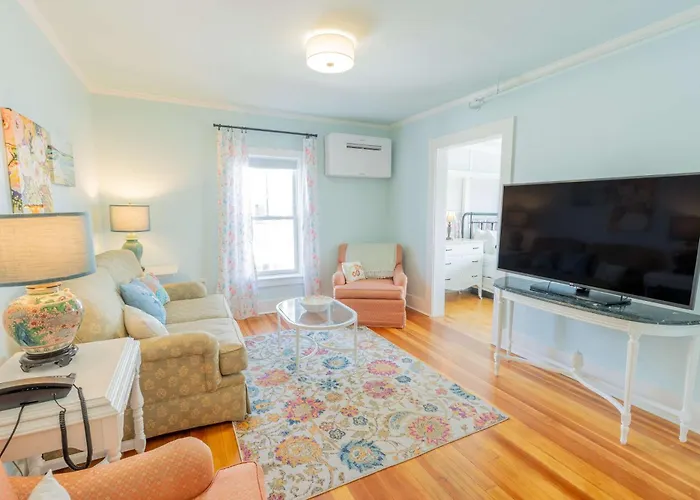 Ocean House Boutique Hotel & Motel Old Orchard Beach