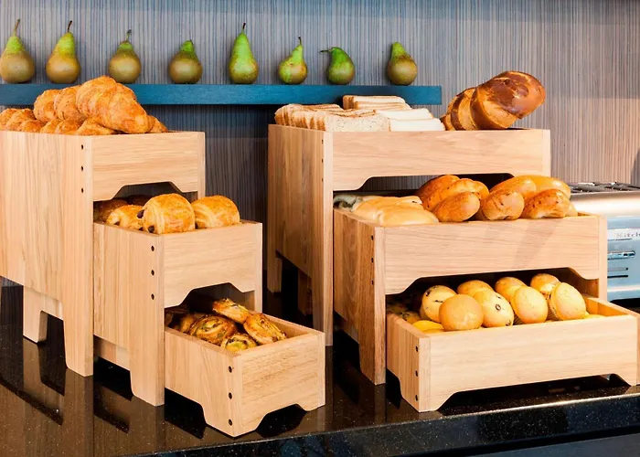 Ac Hotel By Marriott Paris Le Bourget Airport Dugny