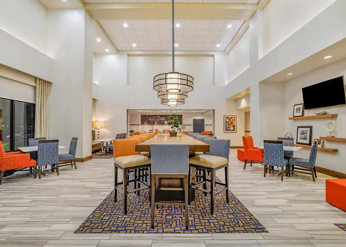 Hampton Inn & Suites Dallas/Plano-East