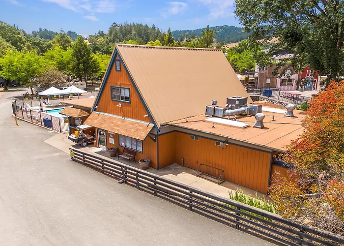 Mendocino Redwoods Rv Resort