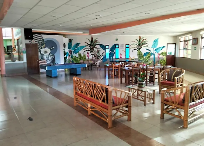 Hotel Tres Flores