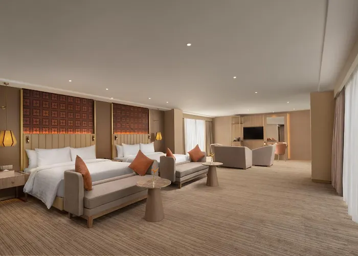 The Golden Crown Hotel