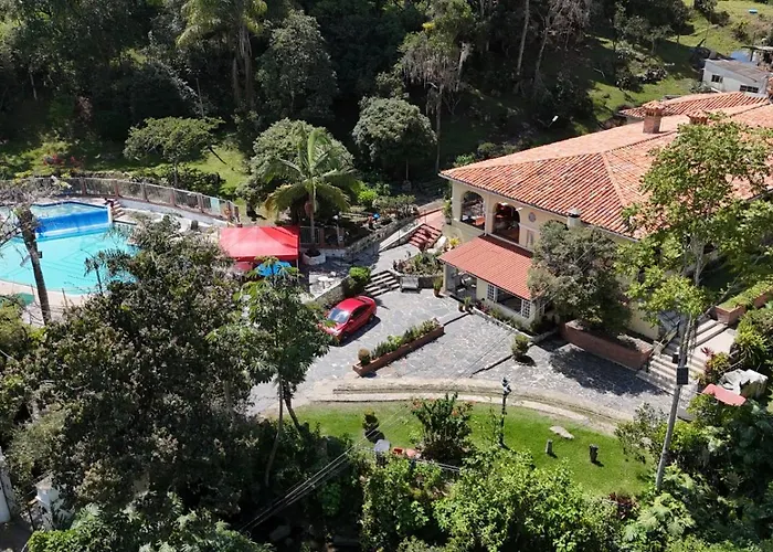 Hoteles con Piscina en Pacho