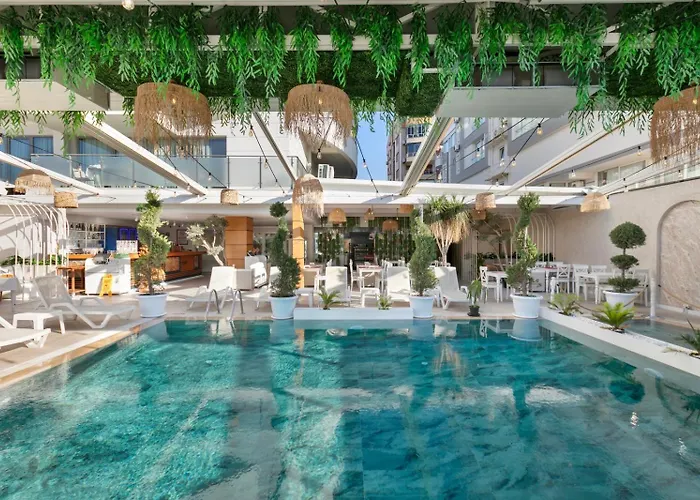 Reo Hotel