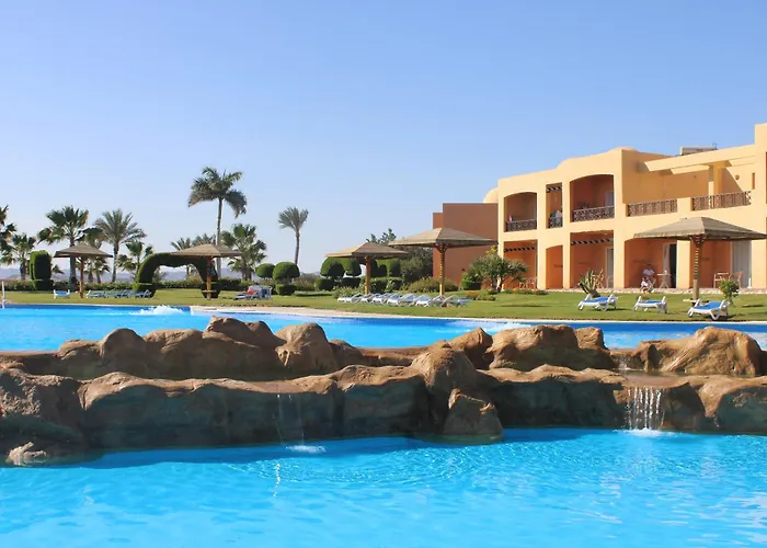 Wadi Lahmy Azur Resort - Soft All-Inclusive Abū Ghuşūn