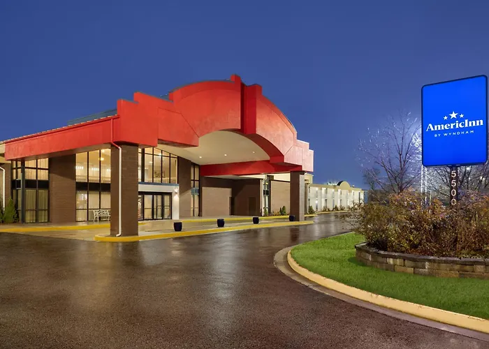 Americinn By Wyndham Grand Rapids Airport North