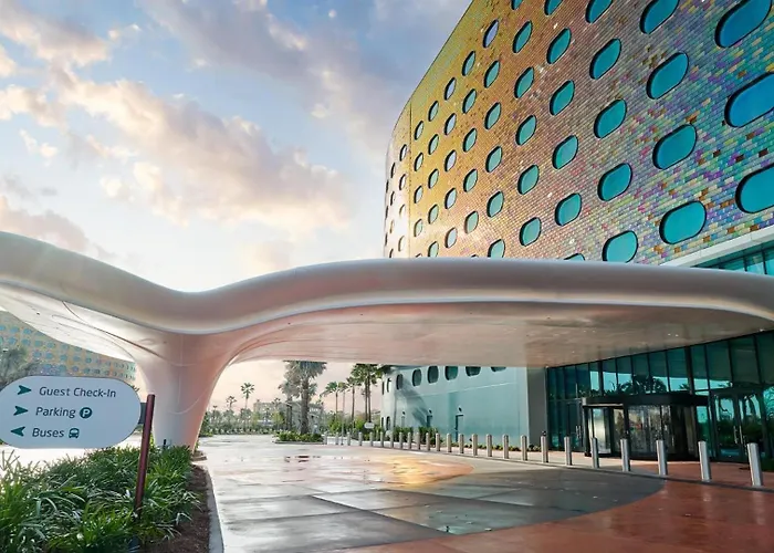 Universal'S Terra Luna Resort