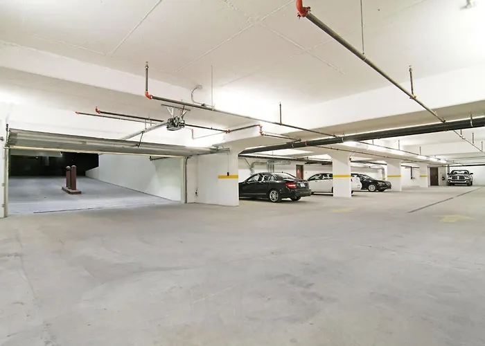 Holiday Inn Express And Suites Calgary University By Ihg