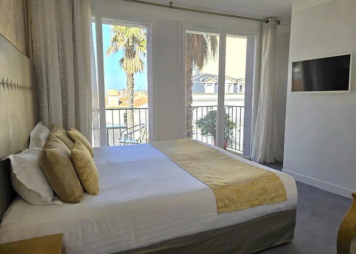 Nyx Boutique Hotel