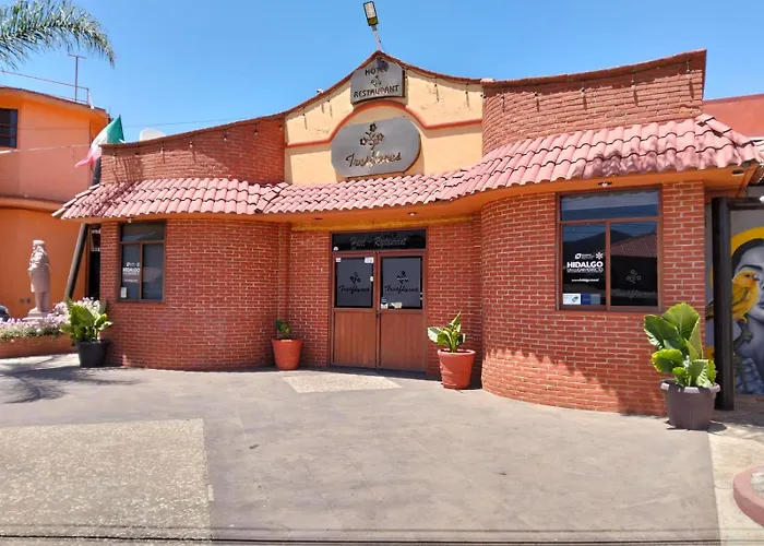 Hotel Tres Flores