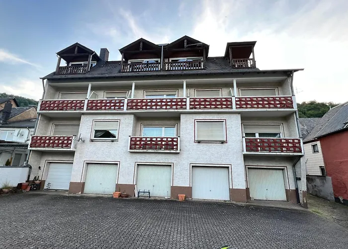 Mike'S Mosel Lodge