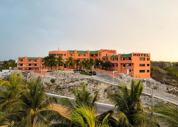 Hotel Uxulkah