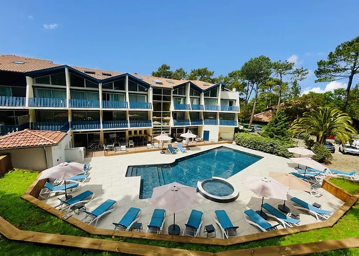 Hotel Logis Lacotel