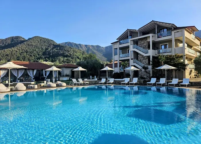 Korina Hotel